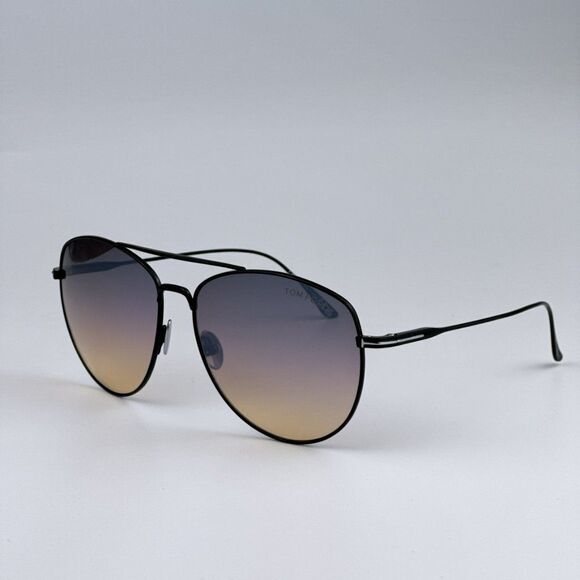 NEW Tom Ford FT0784/S Milla 01C Black Gradient Mirror Pilot Unisex Sunglasses - Picture 9 of 13